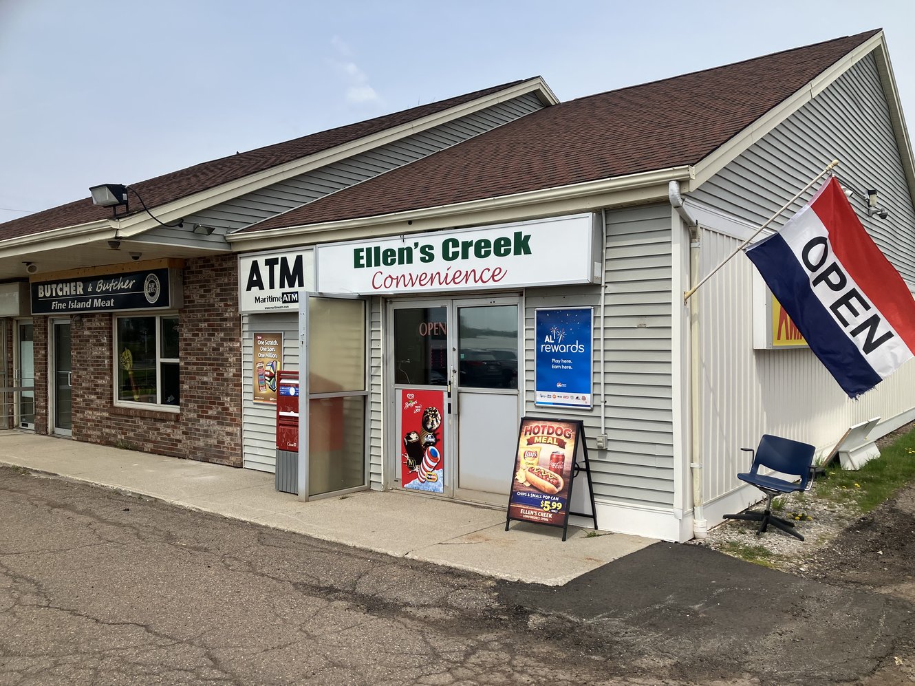 CoinFlip Bitcoin ATM - Ellen’s Creek Convenience Store (Charlottetown)